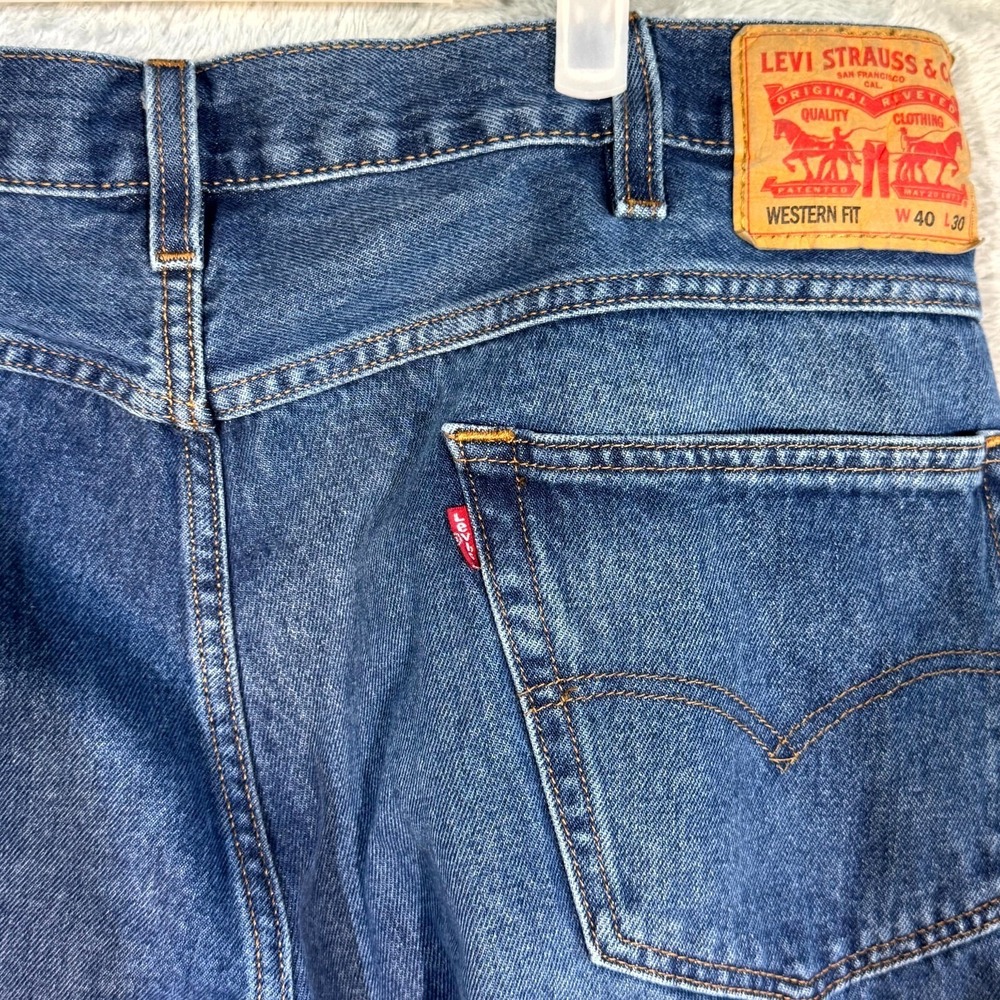 Levi's Western Fit Jeans 40x30 Blue Denim High Rise Straight Leg Cowboy Fit - Picture 7 of 16